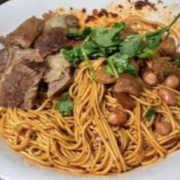 8. Blended Noodles with Beef Brisket <br> 牛腩拌面